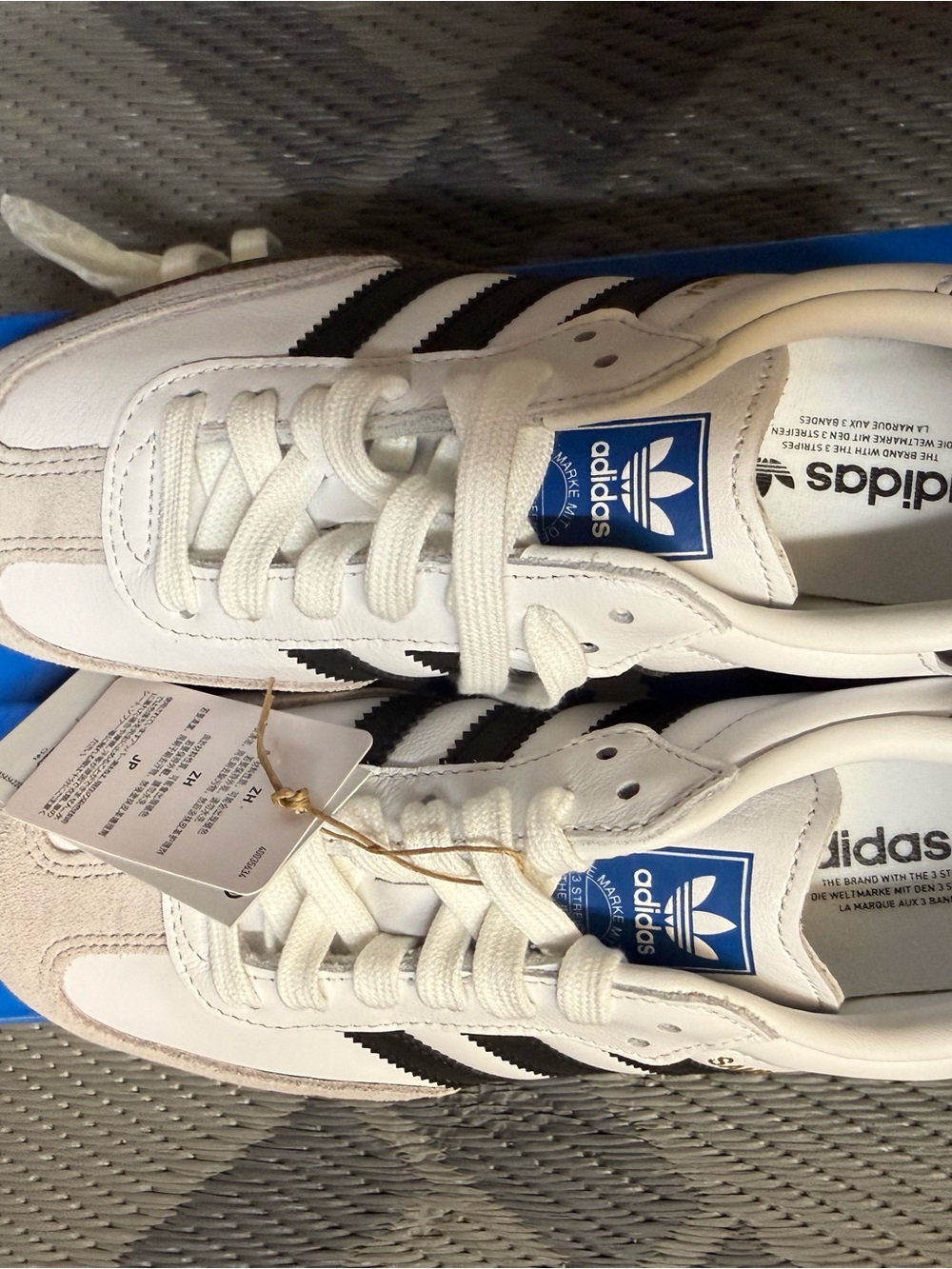 Aunthentic Adidas Samba OG sneakers
